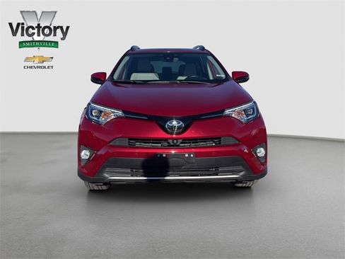 Used 2018 Toyota RAV4 Limited image 2