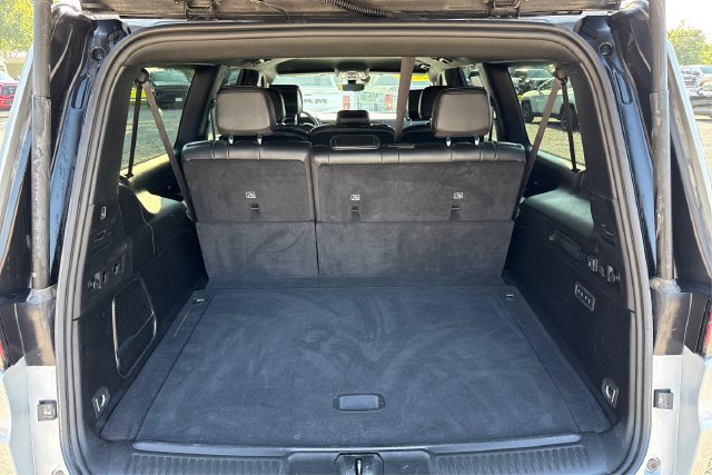 Used 2024 Jeep Wagoneer L Series III w/ Flexible Seating Group AWD/4WD image 12