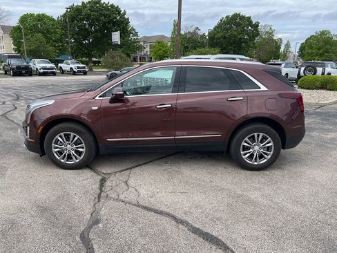 Certified 2022 Cadillac XT5 Premium Luxury AWD/4WD image 2
