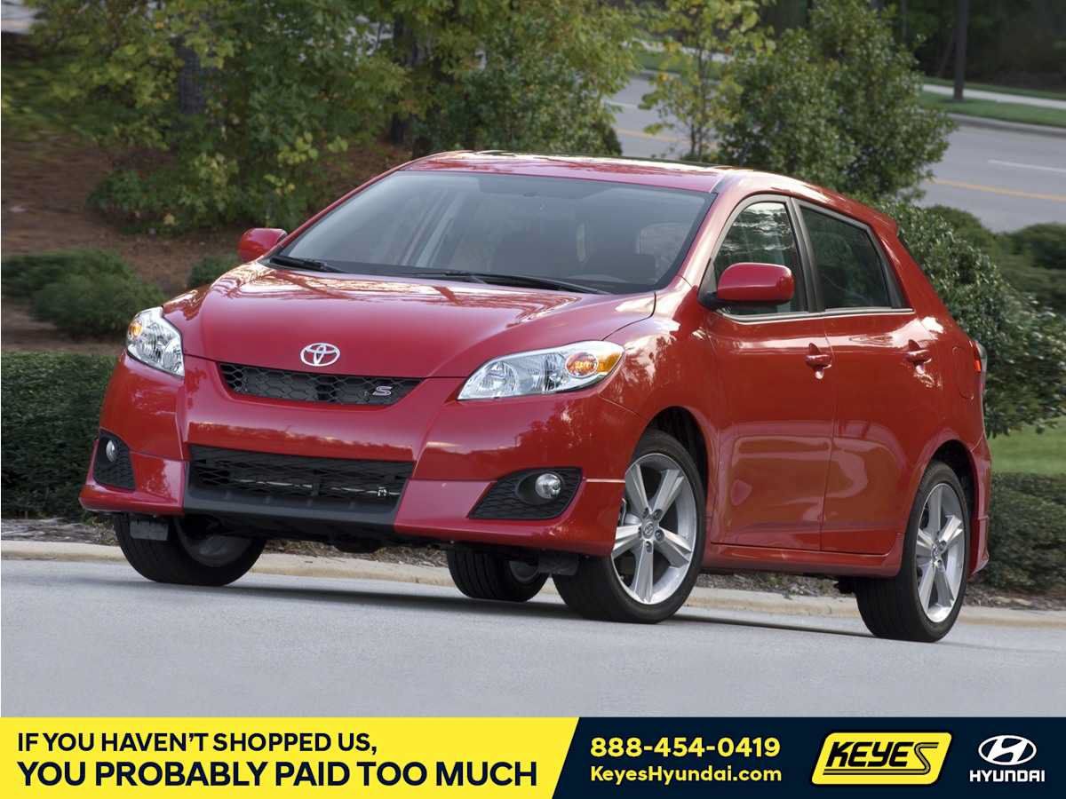 Used 2010 Toyota Matrix FWD image 1