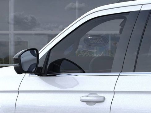 New 2025 Ford Expedition Max Active image 20