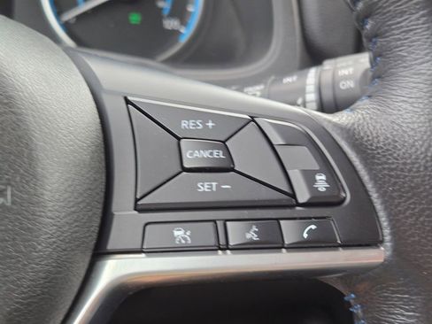 Used 2021 Nissan Leaf SV FWD image 24