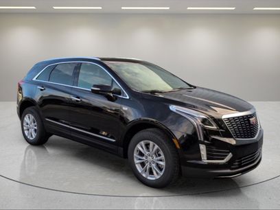 New 2025 Cadillac XT5 Luxury