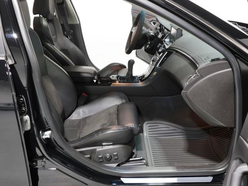 Used 2011 Cadillac CTS V image 65