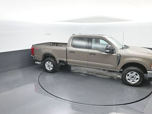New 2026 Ford F250 XLT w/ FX4 Off-Road Package AWD/4WD image 22