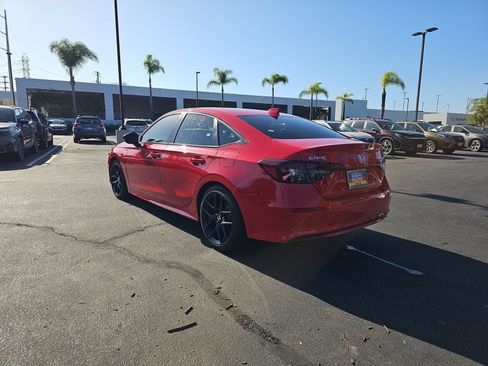 Used 2025 Honda Civic Sport image 5