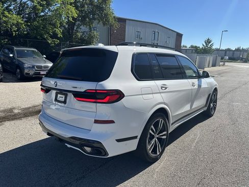 Used 2024 BMW X7 xDrive40i w/ Executive Package AWD/4WD image 5