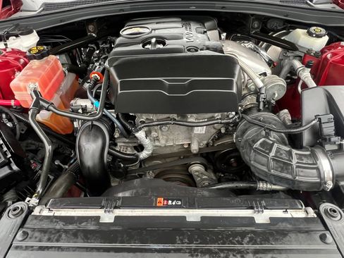 Used 2016 Chevrolet Camaro LT RWD image 32