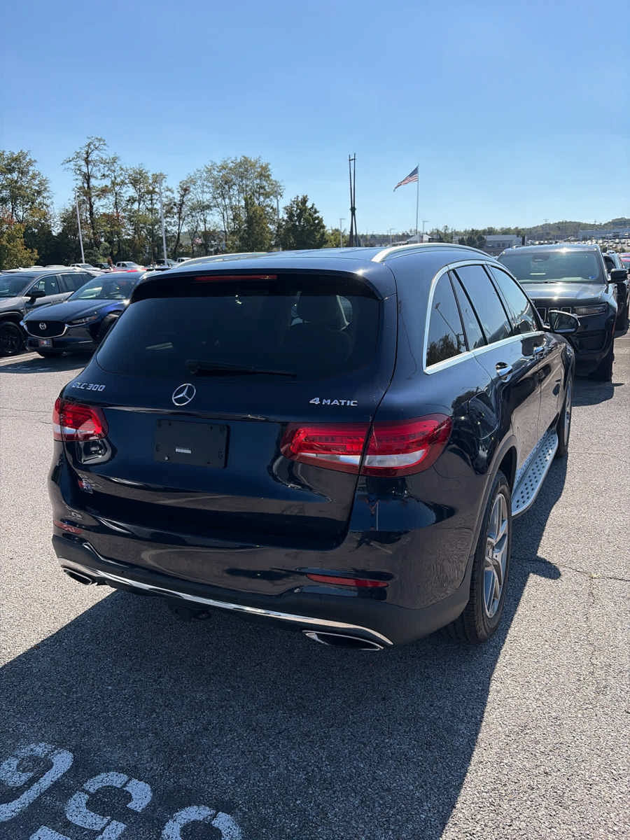 Used 2016 Mercedes-Benz GLC 300 4MATIC image 17