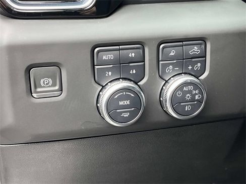 Used 2024 GMC Sierra 1500 Denali image 36