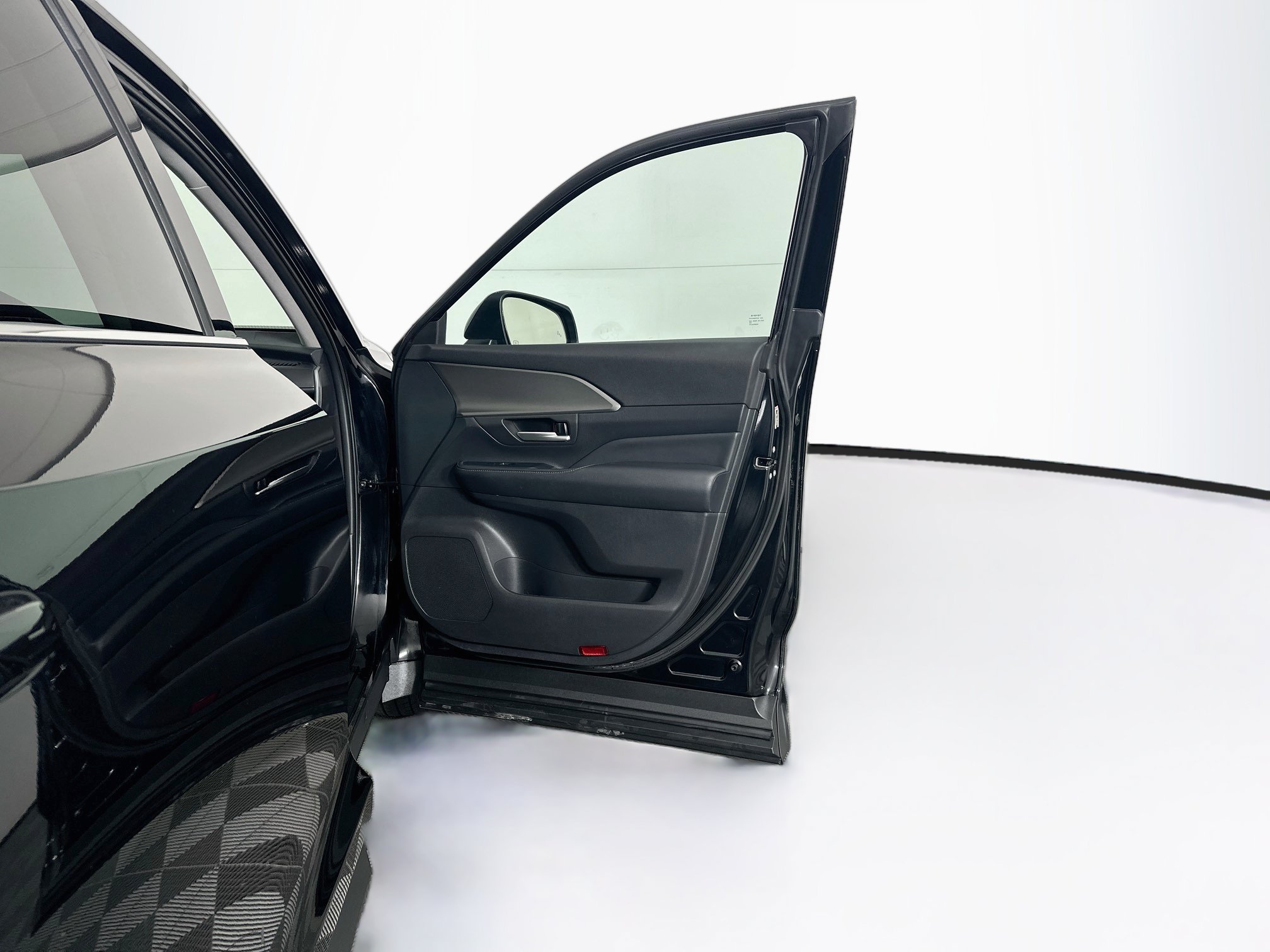 Used 2025 Toyota Grand Highlander AWD image 34