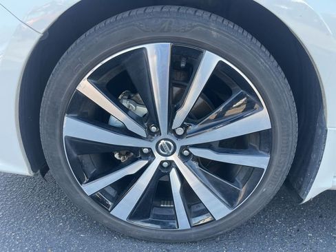 Used 2021 Nissan Altima 2.5 SR image 16