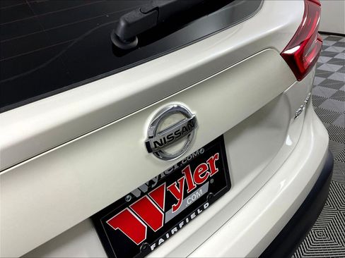 Used 2021 Nissan Rogue Sport SL w/ Premium Package AWD/4WD image 24