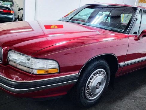 Used 1995 Buick Le Sabre Custom image 4