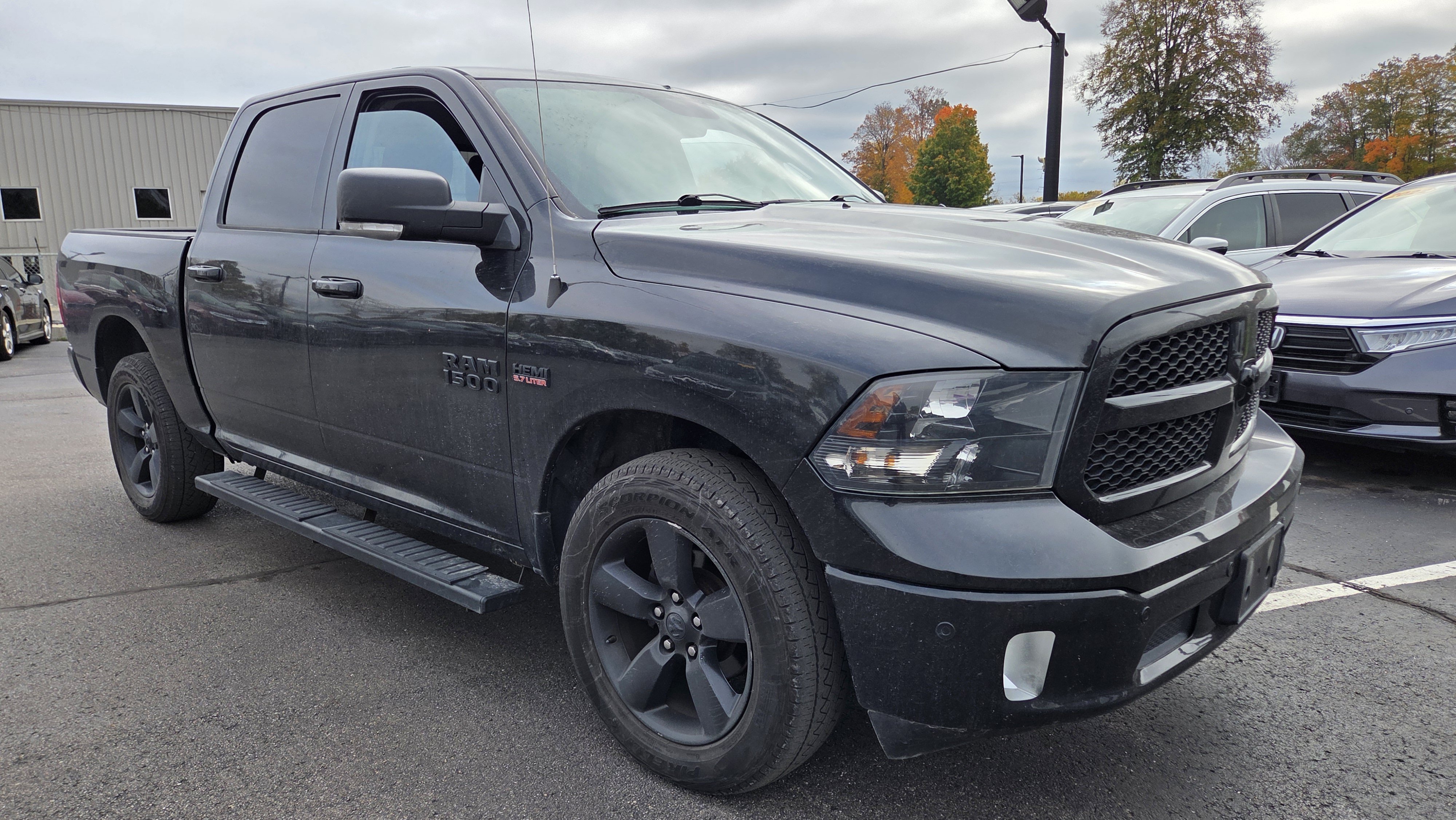 Used 2018 RAM 1500 Big Horn AWD/4WD image 1