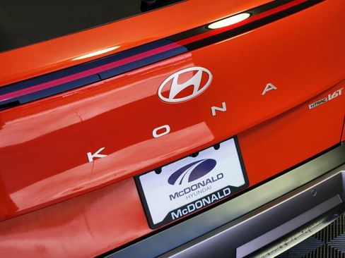New 2026 Hyundai Kona Limited AWD/4WD image 7