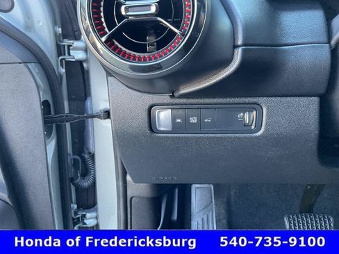 Used 2024 Chevrolet Equinox EV RS FWD image 41