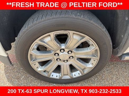 Used 2018 GMC Sierra 1500 Denali w/ Denali Ultimate Package AWD/4WD image 9