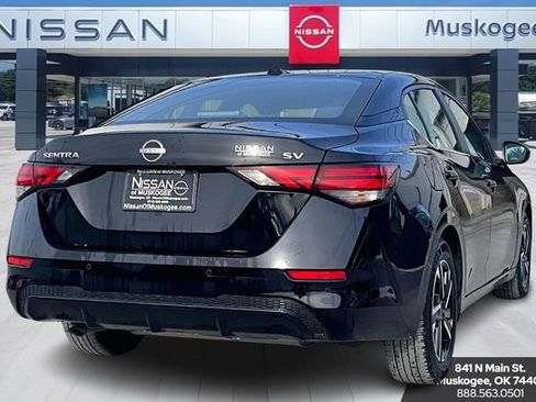 Used 2024 Nissan Sentra SV image 5