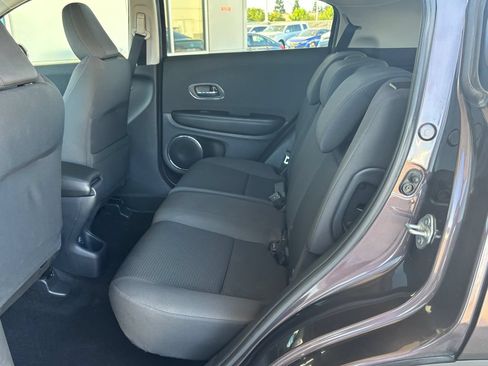 Used 2021 Honda HR-V EX image 22