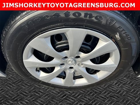 Used 2023 Toyota Corolla LE image 11