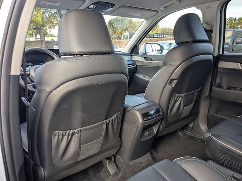 Used 2025 Hyundai Palisade SEL image 23