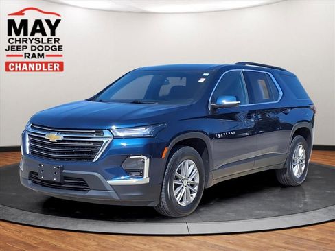 Used 2023 Chevrolet Traverse LT w/ LPO, Floor Liner Package image 1