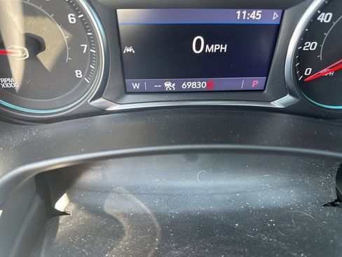Used 2022 Chevrolet Equinox Premier AWD/4WD image 8