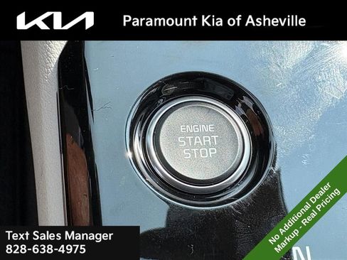 New 2025 Kia Sportage EX image 13