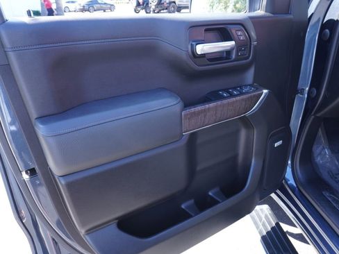 Certified 2022 GMC Sierra 1500 Denali w/ Denali Premium Package image 16