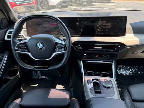 Used 2025 BMW 330i Sedan RWD image 10