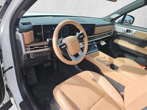 Used 2025 Hyundai Santa Fe Limited image 13