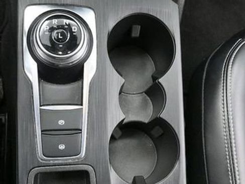 Used 2024 Ford Escape Platinum image 16