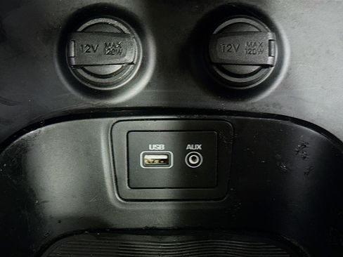 Used 2017 Hyundai Santa Fe Sport FWD image 24