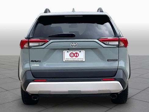 Used 2022 Toyota RAV4 Adventure w/ Convenience Package AWD/4WD image 5