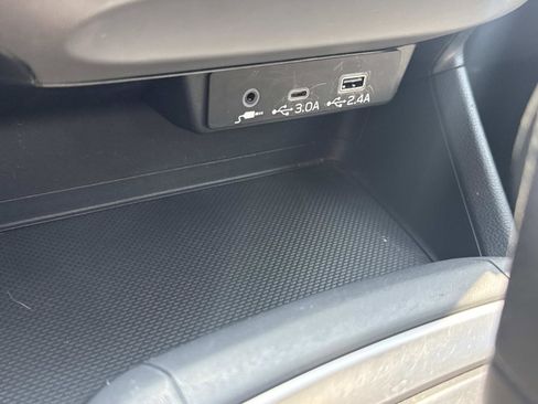 Certified 2024 Subaru Crosstrek 2.0i Premium AWD/4WD image 25