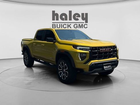 Used 2023 GMC Canyon AT4 AWD/4WD image 7