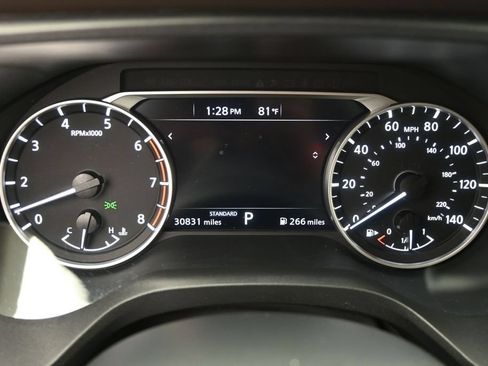 Used 2023 Nissan Rogue SV FWD image 13