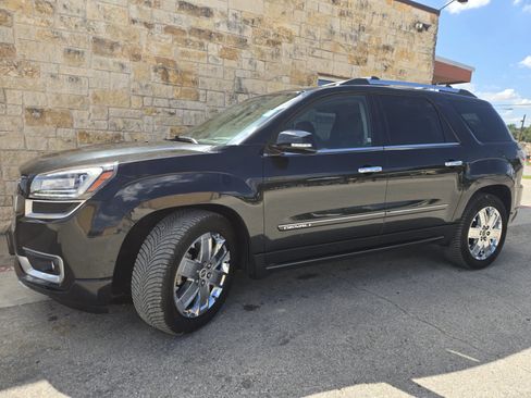 Used 2014 GMC Acadia Denali AWD/4WD image 2