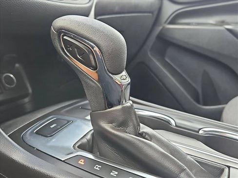 Certified 2024 Chevrolet Equinox LT AWD/4WD image 12