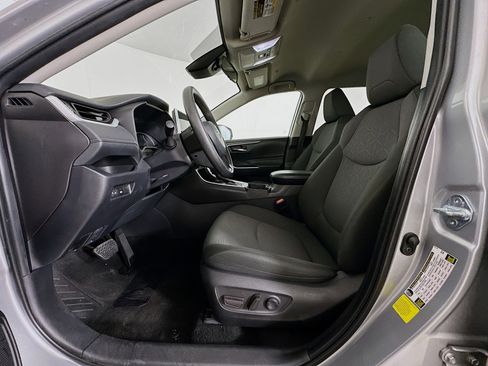 Used 2024 Toyota RAV4 XLE image 13