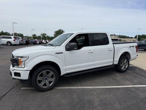 Used 2018 Ford F150 XLT w/ Equipment Group 302A Luxury AWD/4WD image 6