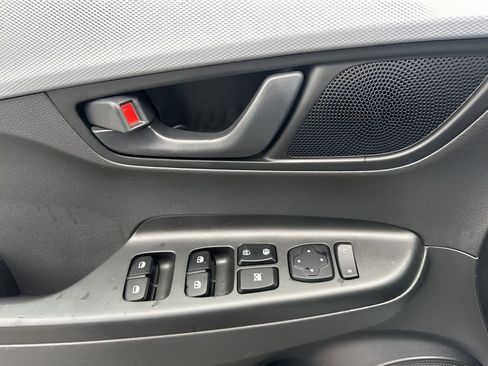 Used 2020 Hyundai Kona SEL Plus image 25