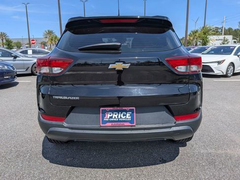 Used 2021 Chevrolet TrailBlazer LS FWD image 7