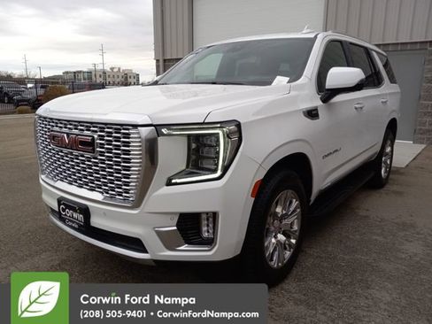 Used 2023 GMC Yukon Denali image 7
