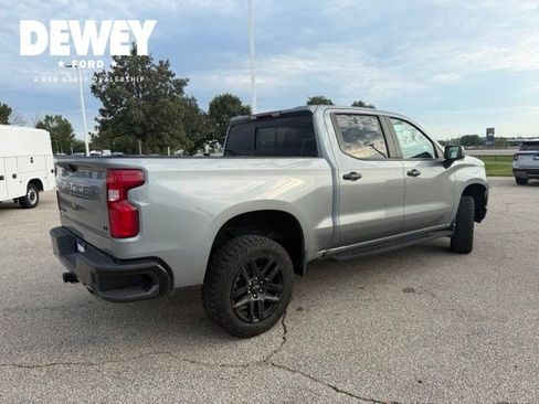 Used 2024 Chevrolet Silverado 1500 LT Trail Boss w/ Convenience Package II AWD/4WD image 14