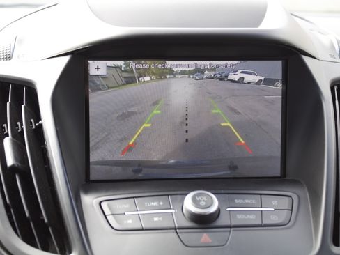 Used 2019 Ford Escape SE AWD/4WD image 23
