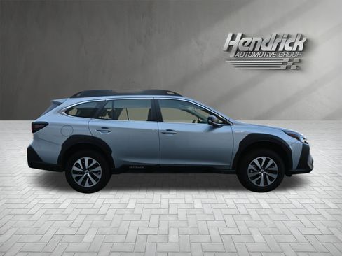 Certified 2025 Subaru Outback w/ Popular Package #1A image 10