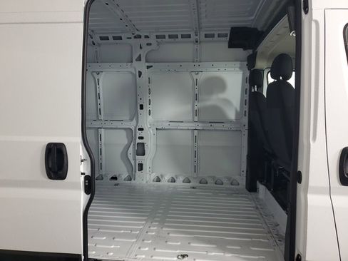 New 2026 RAM ProMaster 2500 image 13