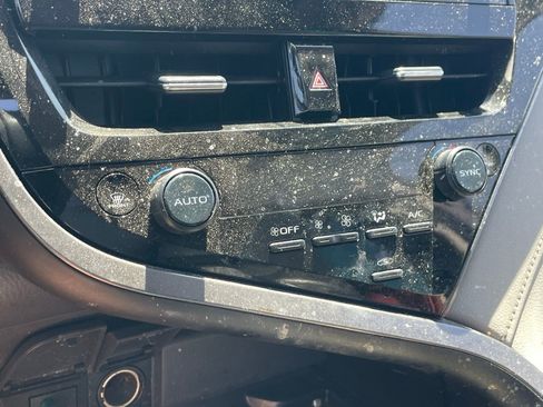 Used 2023 Toyota Camry SE w/ Audio Upgrade Package FWD image 8